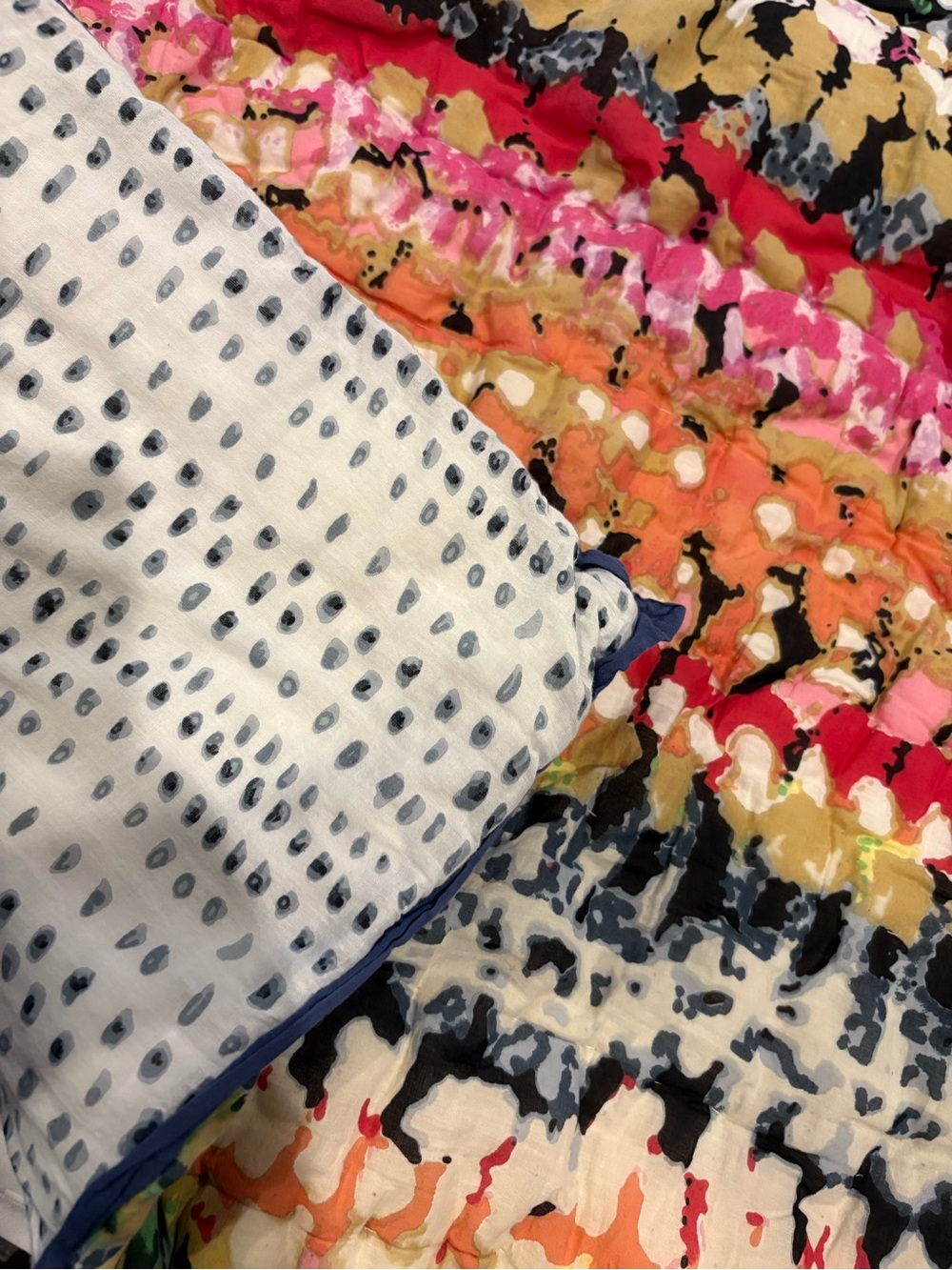 Gila King Quilt with Coordinating Shams - Picture 3 of 4